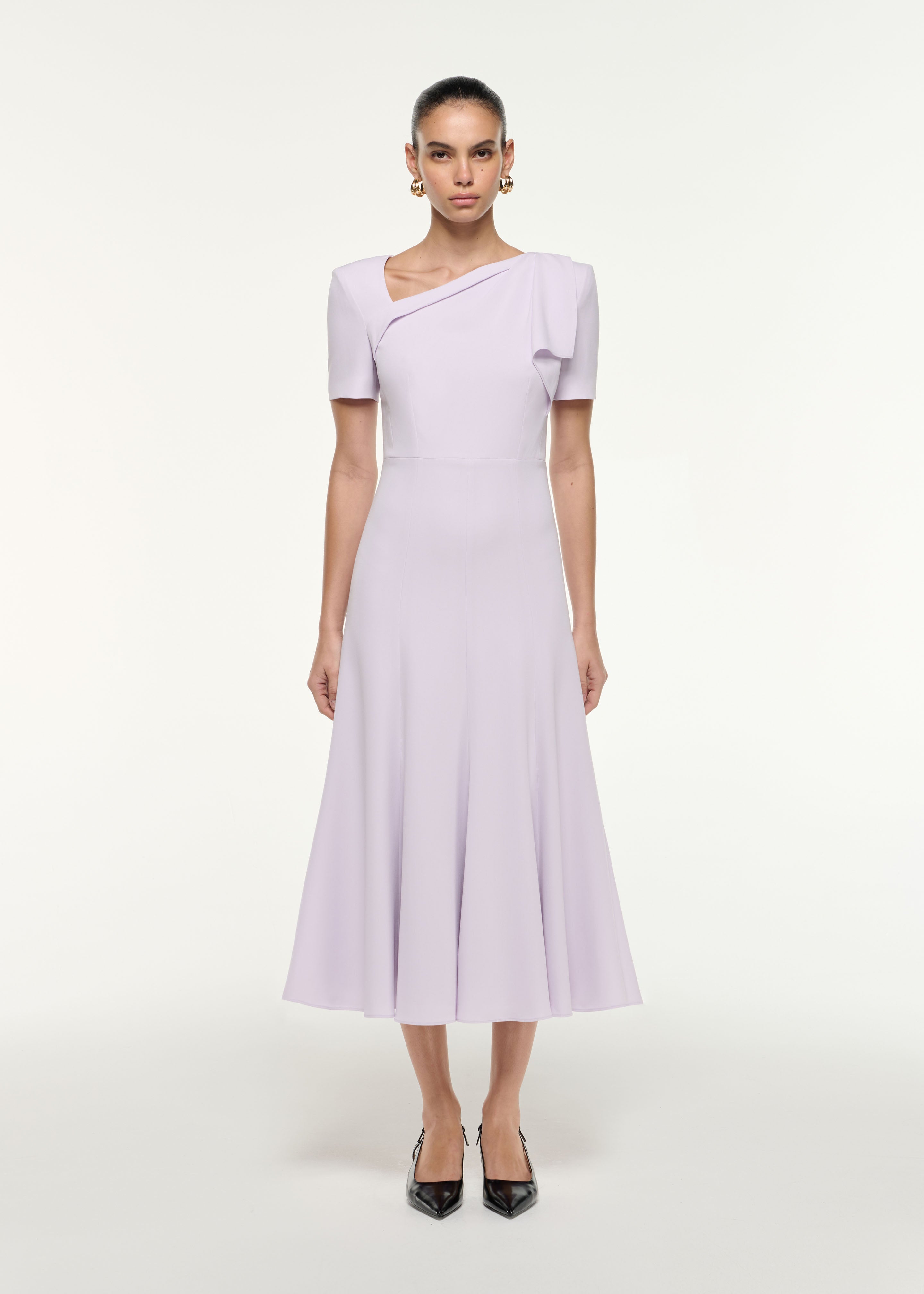 roland mouret dress - Fall 2005 RTW Runway Photo Gallery Vogue Occasion dressing is Roland Mourets signature Cape Crepe Midi Dress in