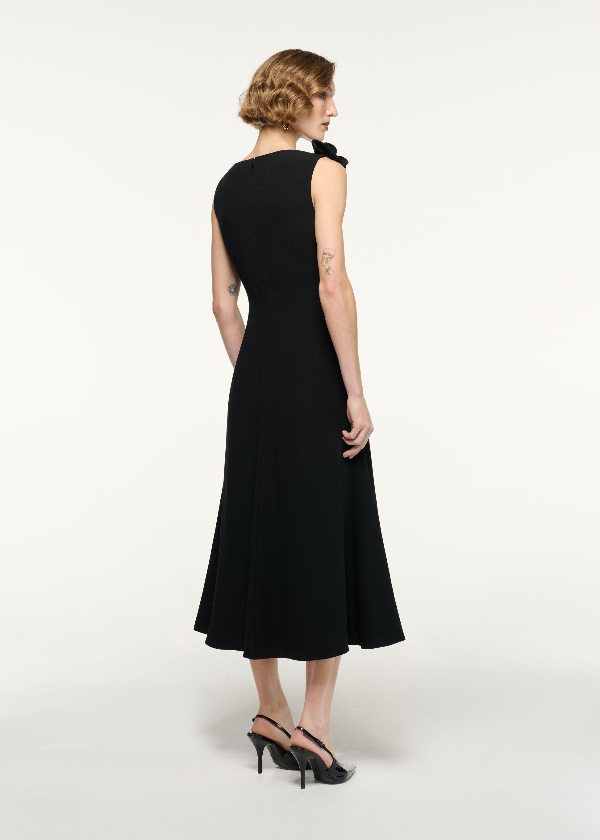 Flower Collared Sleeveless Midi Dress