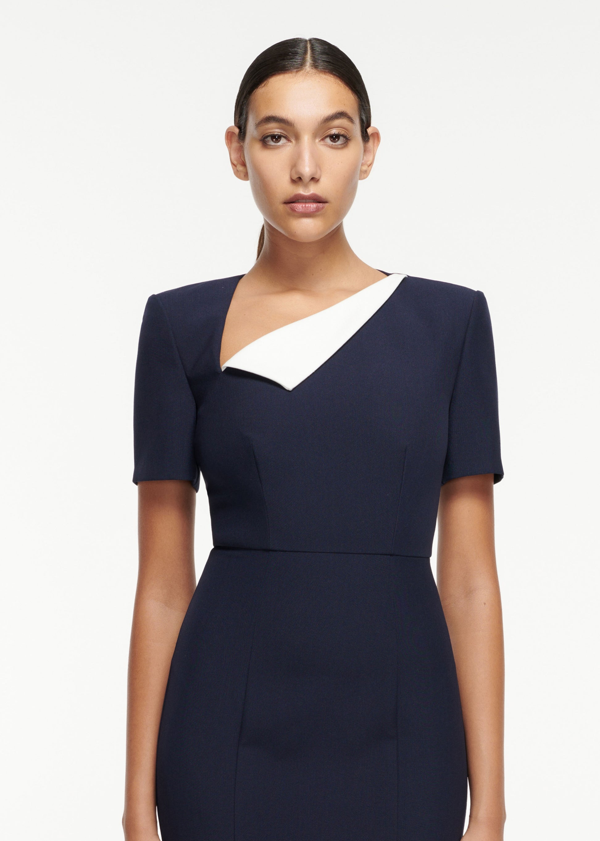 Short Sleeve Crepe Contrast Midi Dress