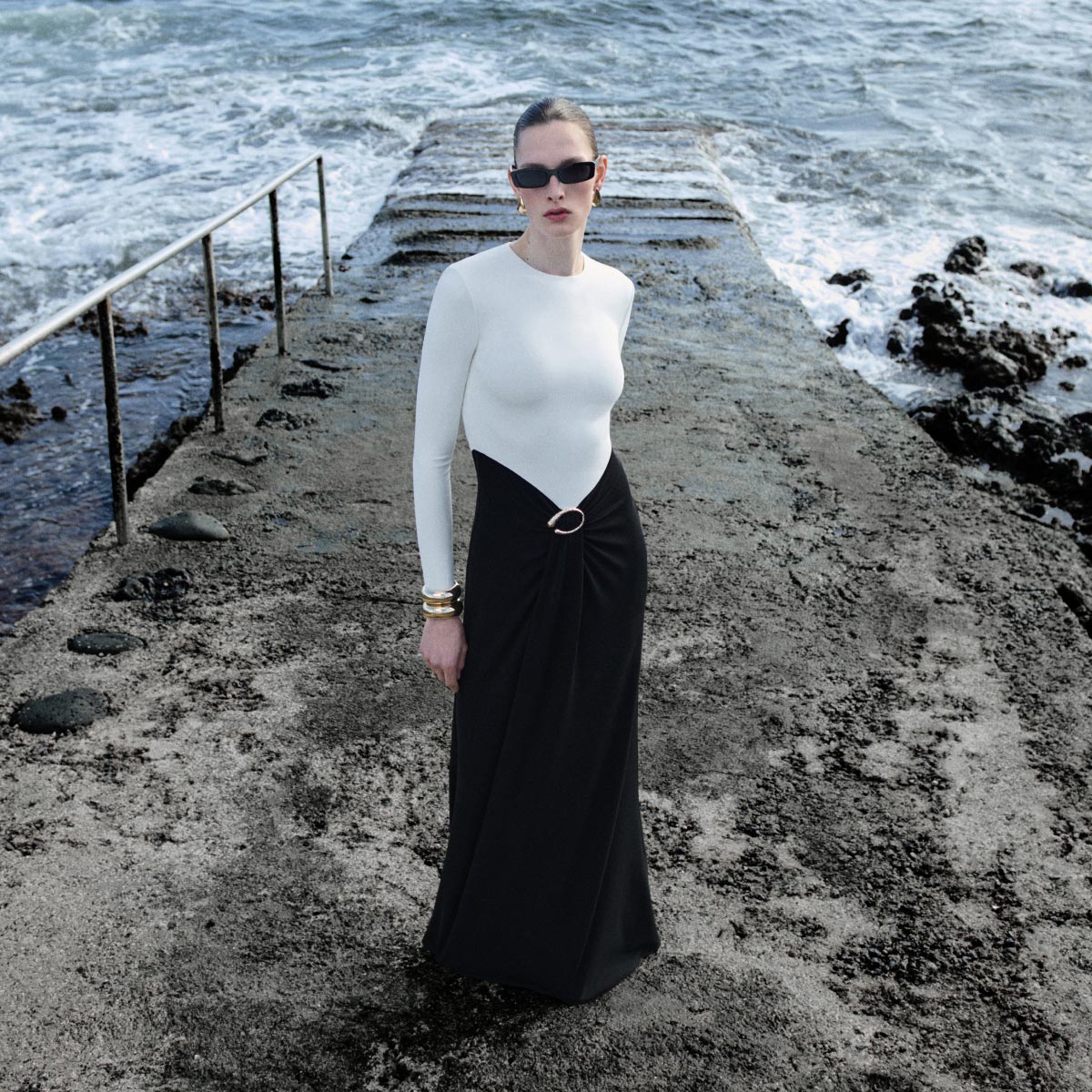 Long Sleeve Velvet Top in Black – Roland Mouret Long Sleeve Velvet Top in Black – Roland Mouret
