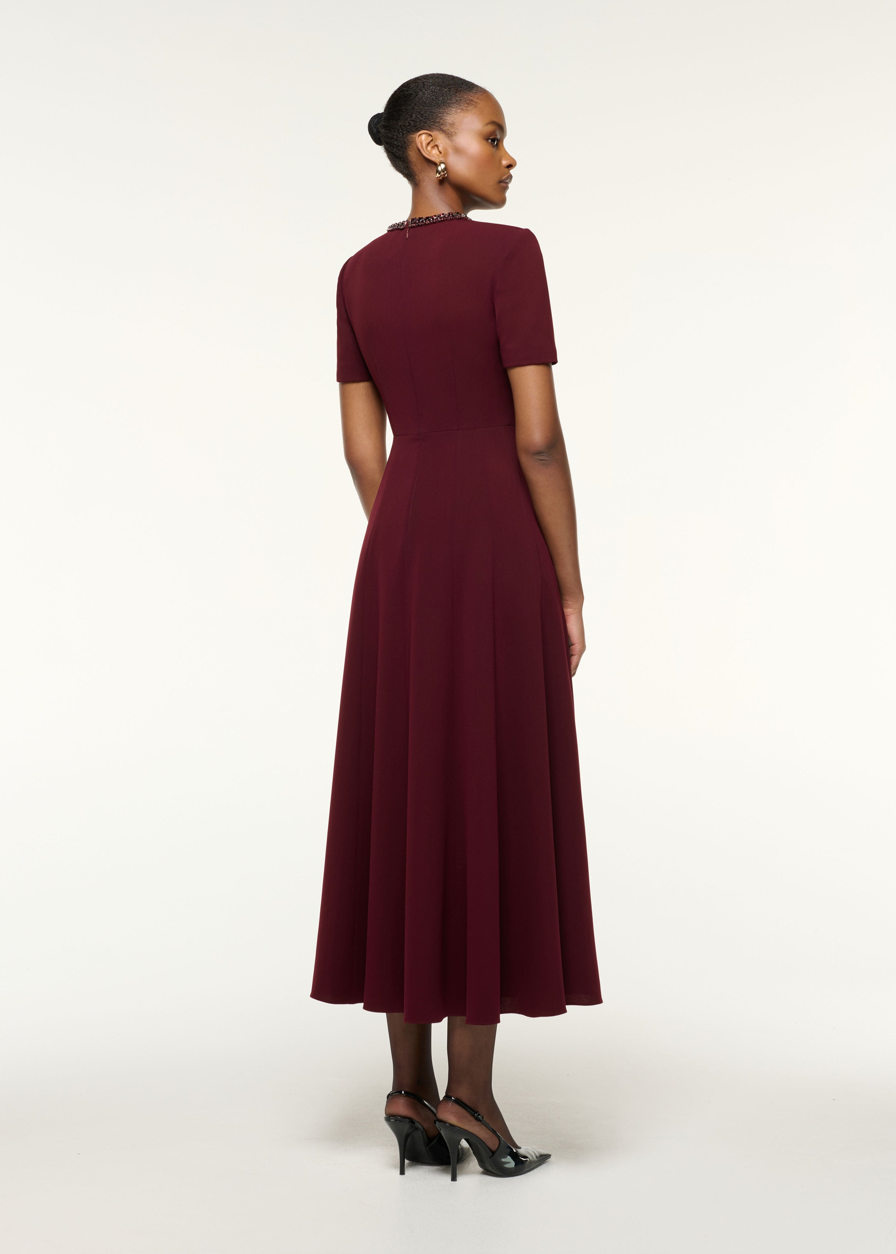 Twisted Drape Crystal Trim Neckline Dress Mulberry – Roland Mouret