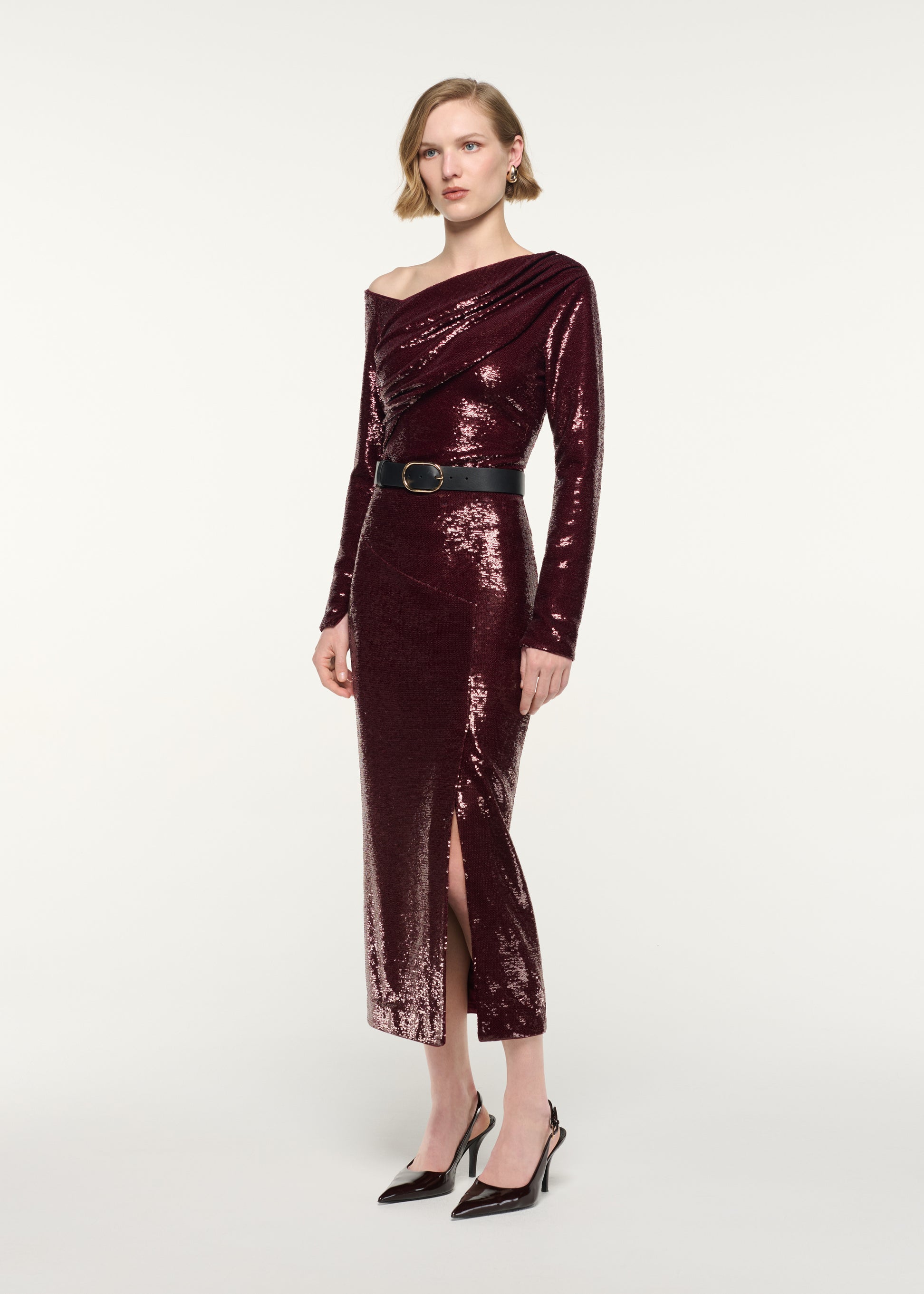 Asymetric Neckline Fitted Top