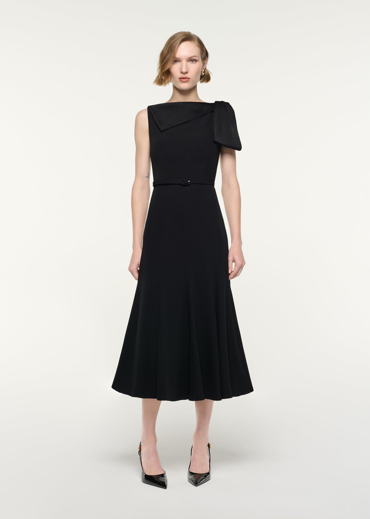 black bow midi dress Asymmetric – Roland Mouret Bottom Size:40x34 nye24new Beautiful Wholesale birthday party modern look Statement bow