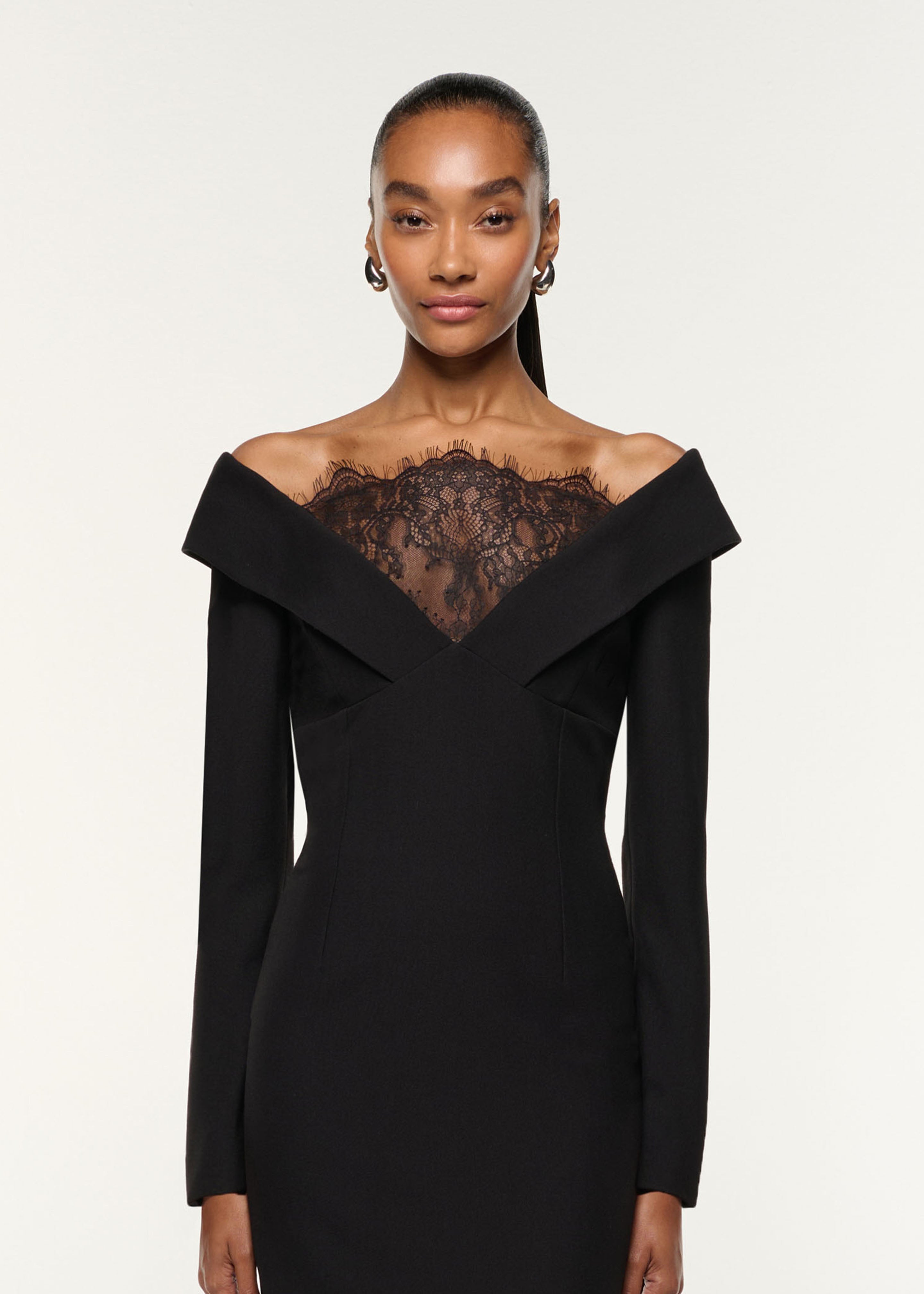 Lace Insert Crepe Column Gown Black – Roland Mouret
