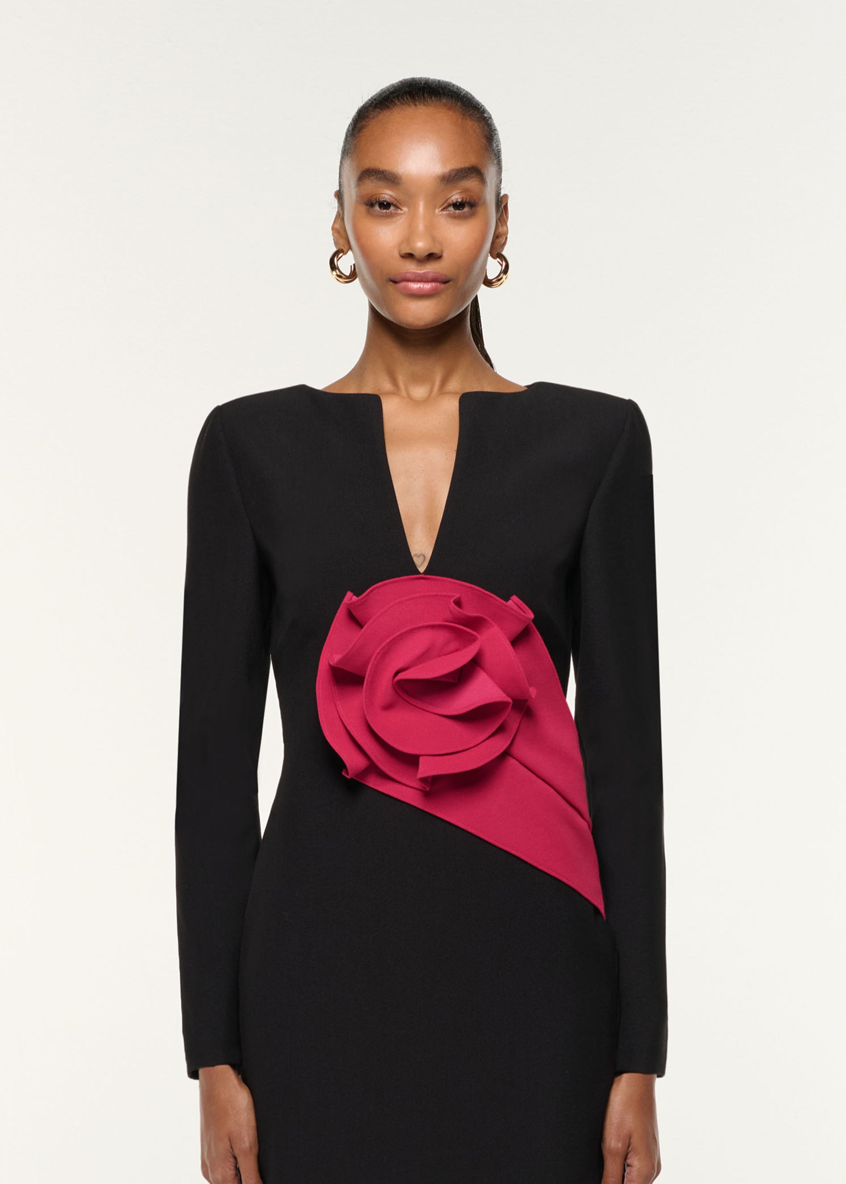 Flower Drape Crepe Gown Black – Roland Mouret