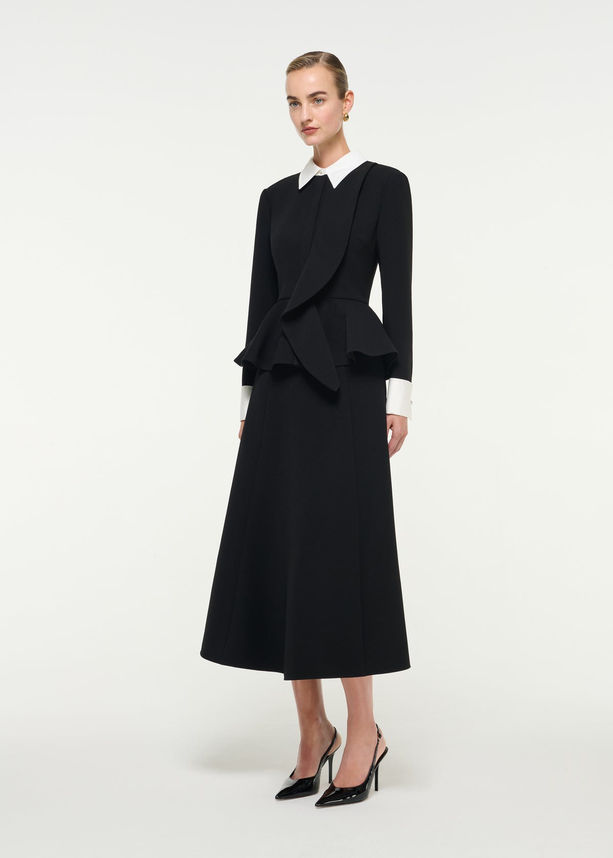 Contrast Collar Monochrome Crepe Midi Dress