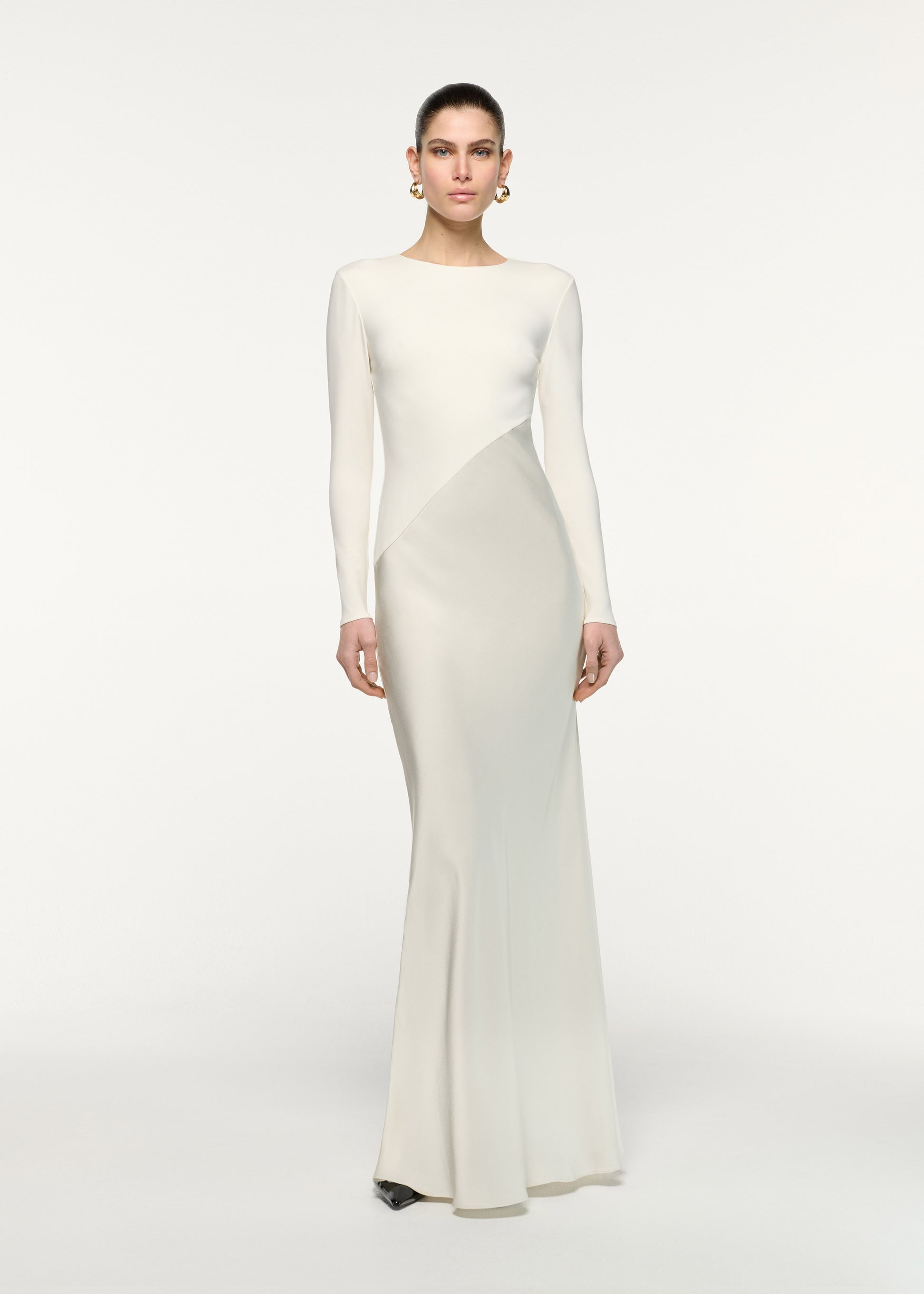 Asymmetric Contrast Fabric Gown