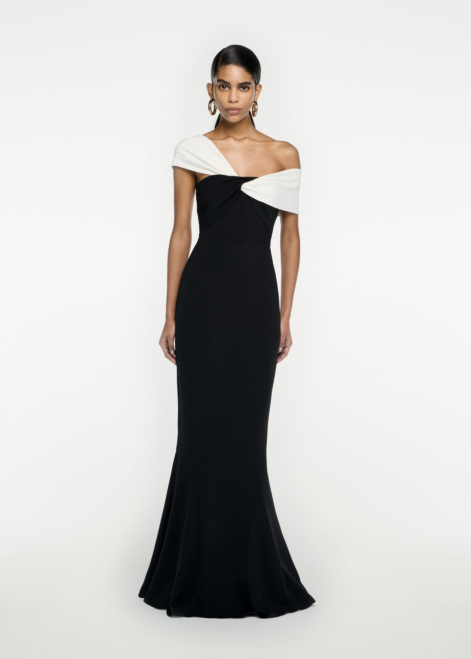 Asymmetric Light Cady Gown in Burgundy – Roland Mouret