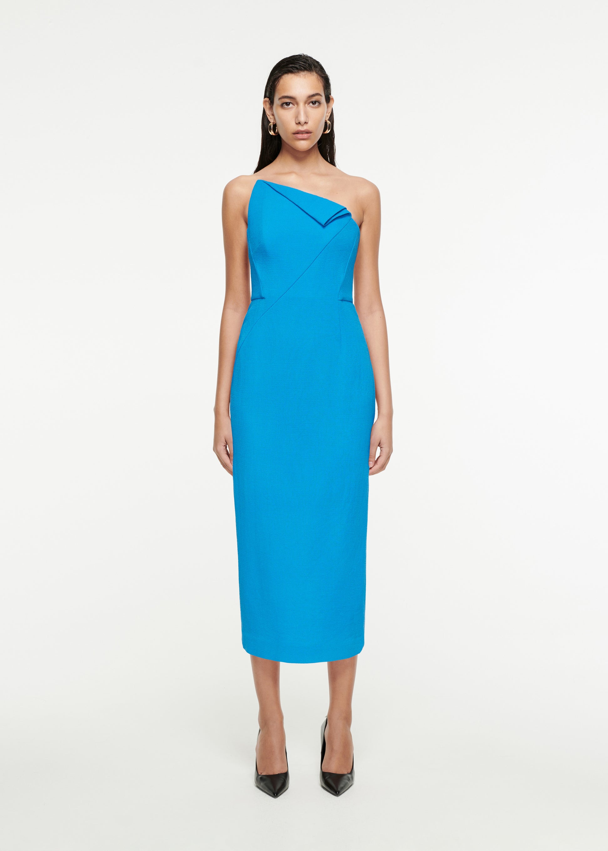 Woman wearing the Strapless Origami Midi Dress in Blue